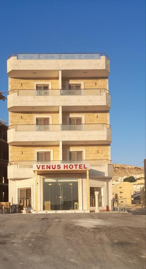Venus Hotel Wadi Musa Exterior photo